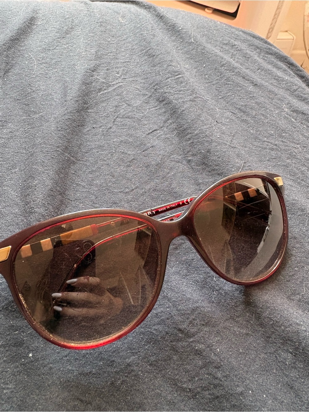 BURBERRY Womens Oversized Cat Eye Sunglasses - Burgundy